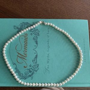 10KT pearl necklace